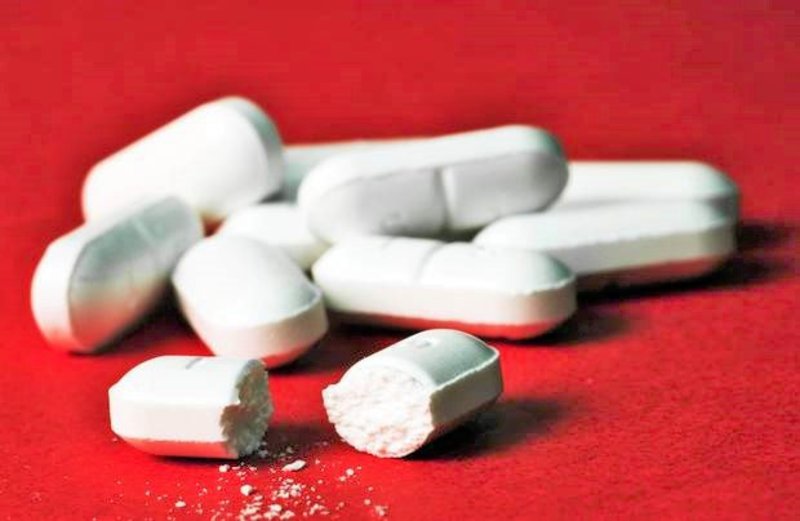 Paracetamol là nhóm thuốc giảm đau được các bác sĩ chỉ định giảm ê buốt