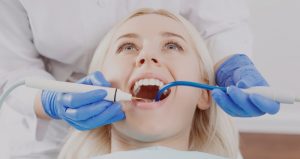 Trồng răng sứ Titan là gì, quy trình và chi phí thực hiện
